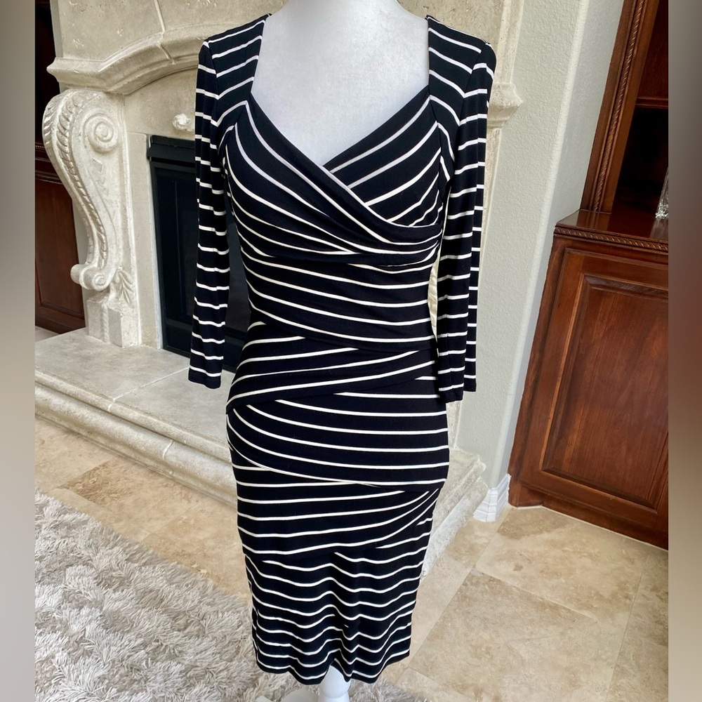 White House Black Market Dress